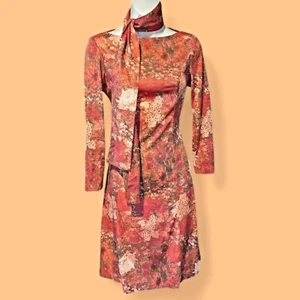 VINTAGE 70'S HANDMADE DRESS w/ sash red photo flowers fitted midi XS 0 2 1F - Picture 1 of 9