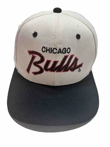 Vintage Chicago Bulls Sports Specialties Single Line Script Hat Snapback White - Bild 1 von 13