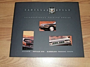 Enorme folleto/catálogo serie Cadillac Touring 1991 + chips de color de pintura - Imagen 1 de 12