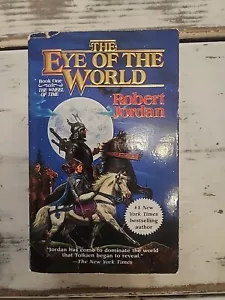 Robert Jordan The Eye Of The World 1st In The Wheel Of Time Series Tor Paperback - Picture 1 of 4