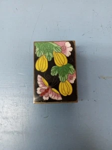 Vintage Floral Butterfly Match Box Cover (LL) - Picture 1 of 5
