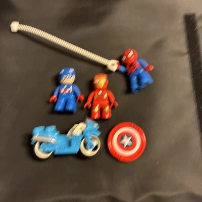 Lego DUPLO Marvel Spider-Man and Friends - Image 1 of 4