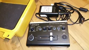 ROLAND V-02HD 2 Channel HDMI Live Video Switcher Mixer HD with Built-in Scaler - Picture 1 of 12