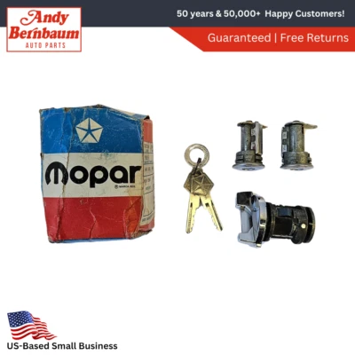 1972 Plymouth Dodge Chrysler Ignition & Door Lock 3670672 NOS - Image 1 of 4