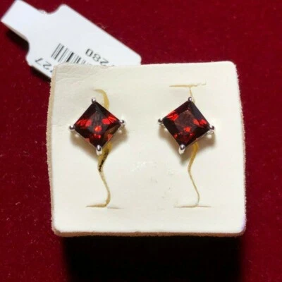 Aretes cuadrados de oro blanco de 14k granate genuino natural Foto 1 de 4