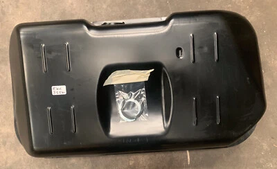 TRIUMPH RKC 3554 TR7 PETROL TANK - Image 1 of 4