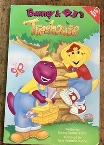 BARNEY LIFT & PEEL BOOK BARNEY & BJ’S TREEHOUSE 1996 GOOD SHAPE - Picture 1 of 3