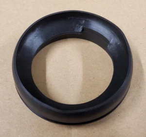 VW SYNCRO Type 25 Fuel filler Neck seal T3 transporter bus (non pick up) typ 3 - Picture 1 of 1