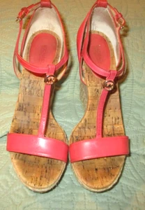 Michael Kors~Ladies Wedge Style~Salmon Color~Dress Shoes~Size 8.5M~Pre-Owned - Picture 1 of 17
