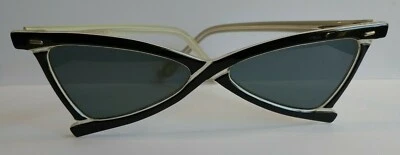 ULTRA COOL 1950'S MADE IN FRANCE VINTAGE BLACK & WHITE OPTICAL DESIGN SUNGLASSES - Image 1 of 4
