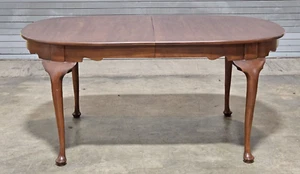 Henkel Harris Cherry Queen Anne Extension Dining Table with 3 Leaves Virginia - Picture 1 of 10