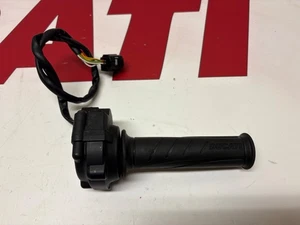 Ducati throttle control &  grip Panigale R 899 959 1199 1299 1299S 66020011B - Picture 1 of 6