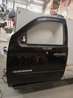 Driver Front Door Fits 11-14 SIERRA 2500 PICKUP 3949713 - Image 1 of 4