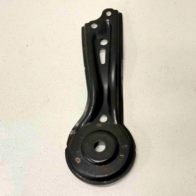 Soporte de suspensión lateral pasajero trasero derecho Toyota Camry 2018-2023 OEM Foto 1 de 4