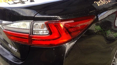Passenger Tail Light Quarter Panel Mounted Fits 16-18 LEXUS ES300H 2358682 - Image 1 of 4