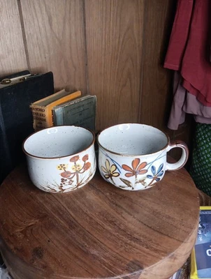 Juego de 2 tazas de café de gres moteado de gres floral Otagiri pintadas a mano MCM Foto 1 de 4