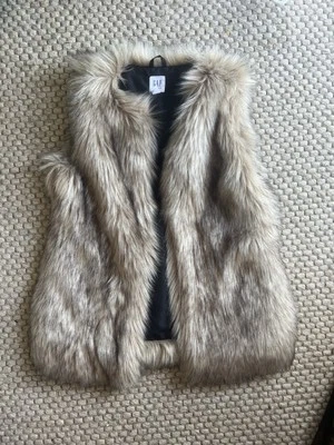 Gap куртка девочек большой детей искусственного меха жилет зима осень без рукавов открытый коричневый желтовато-коричневый - Изображение 1 из 4