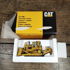 CAT D9N NZG Modelle Track Type Tractor 1:50 #298 Germany Box Caterpillar - Picture 1 of 8