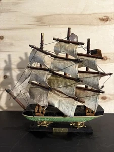 Vintage Flying Cloud Wooden Ship Model - Picture 1 of 3