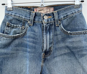 Vaqueros Levi's 569 24 x 26,5 azul denim suelto recto 12 delgados reales 24 x 25,5 - Imagen 1 de 8