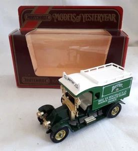 MATCHBOX YESTERYEAR Y25 1910 RENAULT TYPE AG VAN PERRIER WATER DIECAST BOXED - Picture 1 of 3