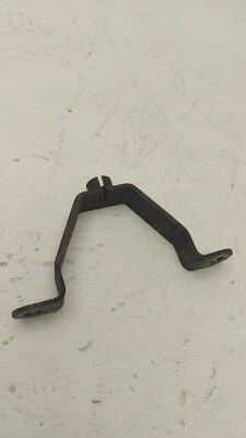 Soporte de cable de descompresión solenoide Suzuki Savage 650 LS Foto 1 de 3