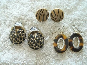 Three Pair Of Animal Print Earrings, Pierced & Clip, Gold Tone Metal - Picture 1 of 2