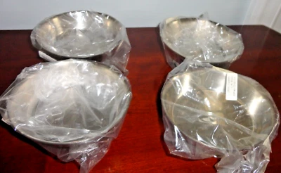 SET OF 4 STAINLESS STEEL SAMPLE DISH PEDESTAL DESERT BOWL 5" D X 2.25"H NEW - Image 1 of 4