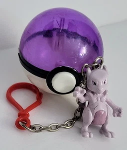 Vintage 1999 Nintendo B.F.I. Pokémon MEWTWO Keychain Clip in Pokéball ~ Unused - Picture 1 of 11