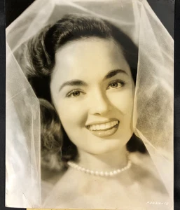 Ann Blyth Original Press Photo Top O' The Morning 1949 Vintage 7.25 x 9.25 - Picture 1 of 8