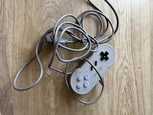 Hyperkin "Scout" SNES Controller for Super Nintendo, RetroN 2 & RetroN 3 Tested - Picture 1 of 1