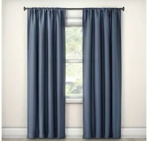 Panel de cortina Eclipse Lorcan Blackout azul (52"x108") un panel - Imagen 1 de 3