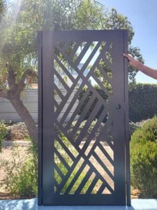 Contemporary modern metal gate, Modern Metal Gate, Custom size Art Pedestrian - Picture 1 of 6