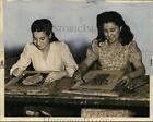 1941 Press Photo Rose Puliafico And Carmella Miliia At Alto House - Nef07386