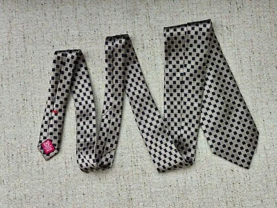 Corbata de cuello Chaps para hombre clásica 100 % seda hecha a mano negra/bronceada en tono Foto 1 de 4