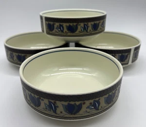 Set 4 ciotole per cereali zuppa Mikasa Arabella 6-3/8" foglie blu intaglio CAC01 - Foto 1 di 5
