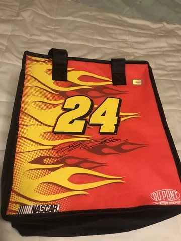Jeff Gordon #24 NASCAR Cooler Bag    Rainbow Warrior Cover