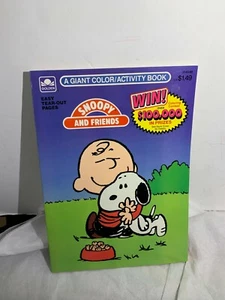 Vintage 1988 SNOOPY AND FRIENDS COLORING BOOK Golden Peanuts - Picture 1 of 4