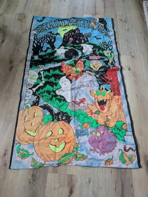 Panel de puerta de mansión embrujada de tela Wamsutta de Halloween de colección 56"x34" Foto 1 de 4