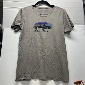 Patagonia Shirt Men Extra Small Gray Buffalo Logo Responsibili-Tee Vintage - Picture 1 of 5