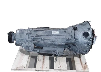 Mercedes-Benz C300 2015-2017 cupé AWD transmisión automática OEM (tipo W205) Foto 1 de 4