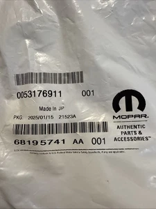 Genuine Mopar Oxygen Sensor 68195741AA 2014-2022 2.4L FRONT SENSOR OEM NEW - Picture 1 of 5