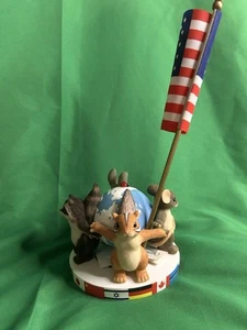 Charming tails Friends Around The World W Box  figurine - Picture 1 of 8