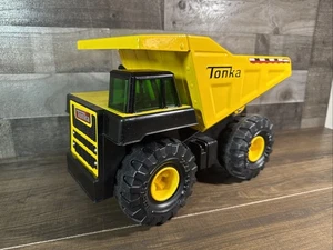 Tonka / Metall Muldenkipper 4000 / Pressstahl / #26670 - Bild 1 von 7