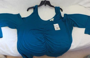 Belle Du Jour Plus Cold Shoulder Tops NWT Teal Blue Rayon Blend Long Sleeve V - Picture 1 of 12