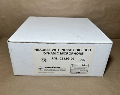 David Clark Headset with Noise Shielded Amplified Dynamic Microphone 12512G-09 - Image 1 of 4
