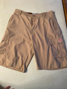 Ezekiel Mens Tan Cargo Shorts Size 34 - Picture 1 of 12