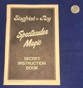 Vintage 1982 Siegfried & Roy Spectacular Magic Secret Instructions Booklet - Picture 1 of 8