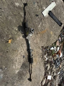 Mk 2 Hyundai I20 Steering Rack (NS Tie Rod End Damaged) - Picture 1 of 1