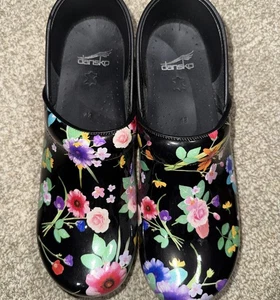 Dankso Clogs Medical Professional - Black Patent Floral Women's Sz 42 (11-12.5) - Picture 1 of 6